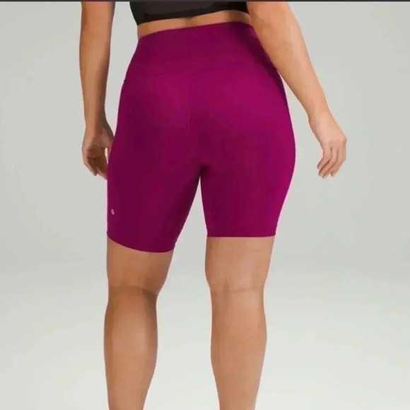 Lululemon NWT Wunder Train Contour Fit High-Rise Short 8" Magenta Purple - Picture 4 of 11